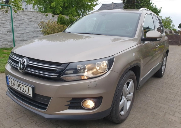 Volkswagen Tiguan cena 51990 przebieg: 210000, rok produkcji 2015 z Gubin małe 742